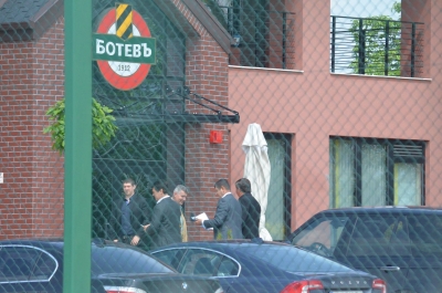 СНИМКИ: Пристигнаха на базата!