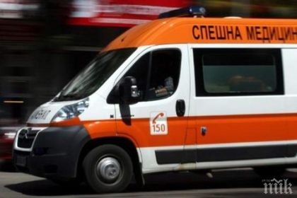 Футболна врата се срути върху дете в Бургас