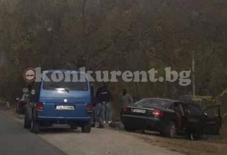 Зрелищна акция в Северозапада, няколко човека са натръшкани край пътя (СНИМКА)