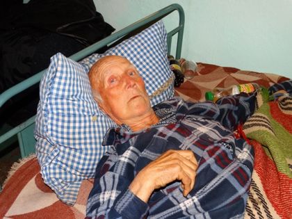 Добротата на хората не подмина изстрадалия дядо Васил