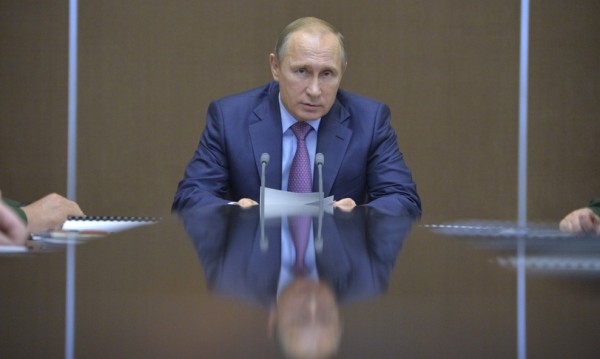 Путин нареди: Засилете въздушните удари в Сирия!