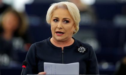 Румънското правителство оцеля след вот на недоверие