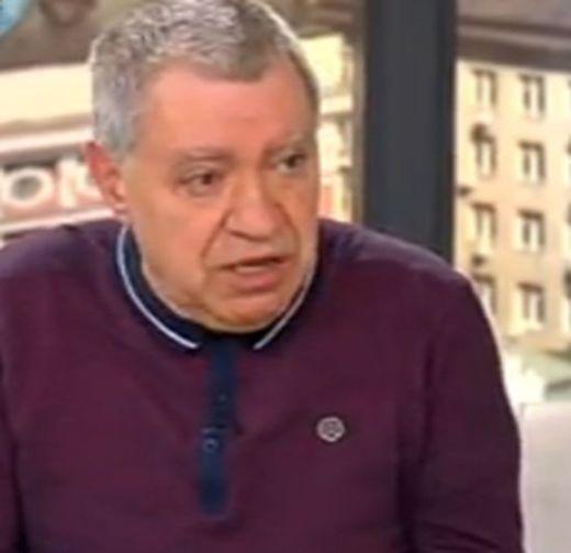 Проф. Константинов: Малоумие е да се пращат невъоръжени военни на границата!