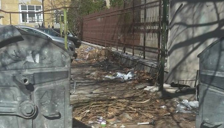 Районът край Кооперативния пазар е превърнат в гето