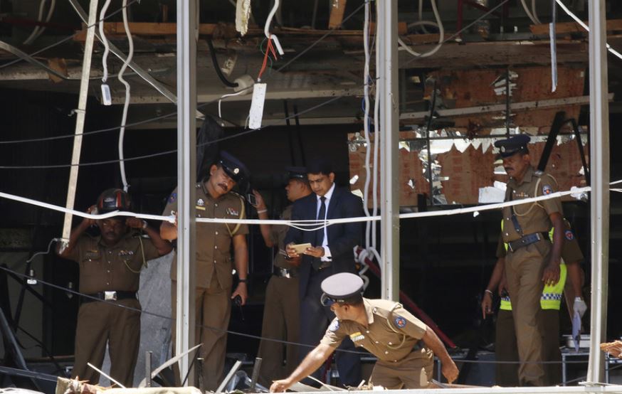 Имало е българи в един от взривените хотели в Шри Ланка (ВИДЕО+СНИМКИ)