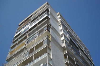 Обир на жилище в Кършияка, крадците нахлули през тераса