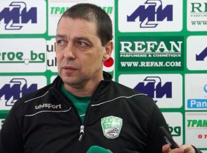 Хубчев: Разговаряме с няколко човека