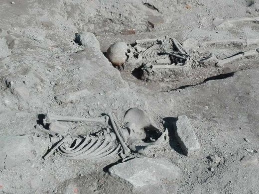 18 погребения оставиха пловдивските археолози безмълвни (СНИМКИ)