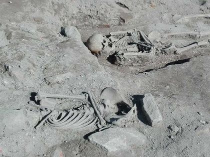 18 погребения оставиха пловдивските археолози безмълвни (СНИМКИ)