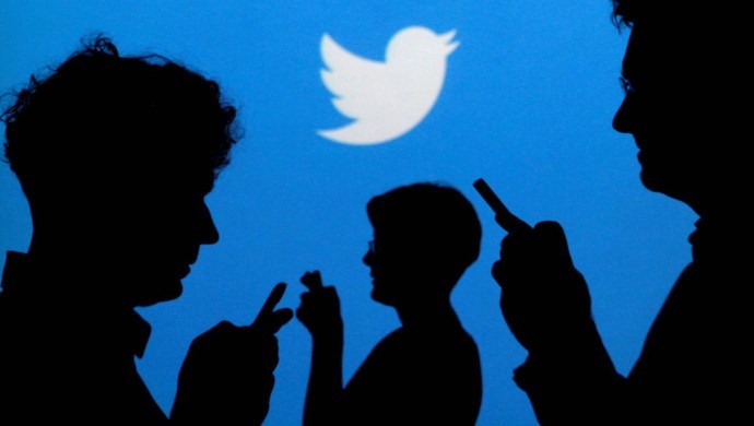 Twitter масово блокира потребителите, пожелали да проверят скрито великденско яйце