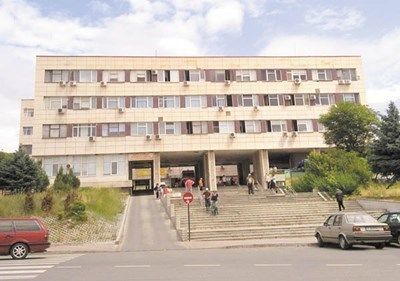 10-годишно дете заплаши с нож деца от дом в Благоевград