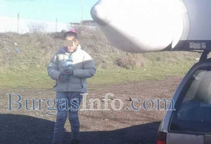 10-годишната Йоана пожела да влезе в Мандренското езеро, за да търси изчезналата Стоянка (СНИМКИ)