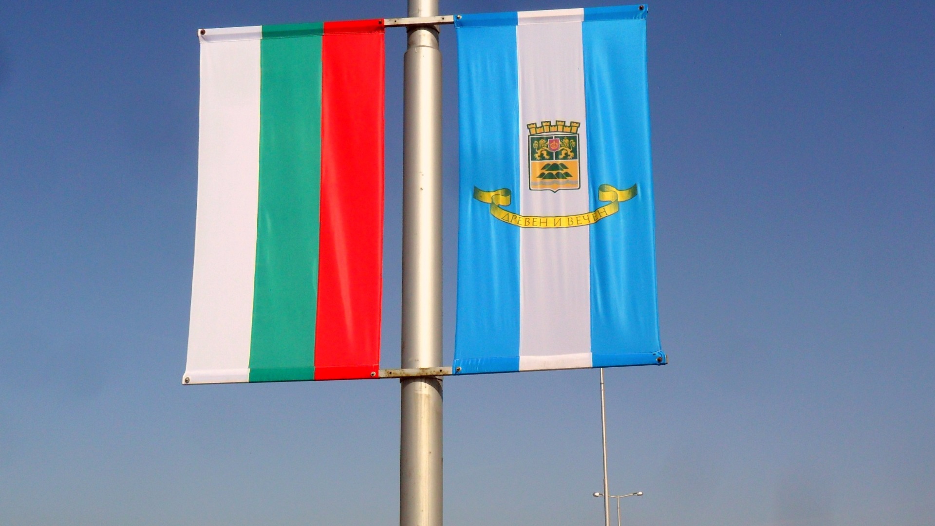 Повече от 300 нови флагове за 3 март в Пловдив