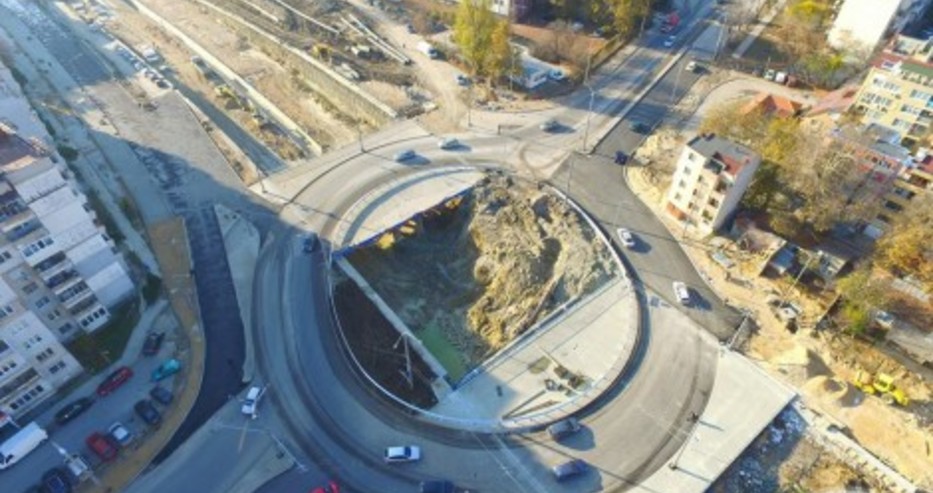 Камарата на архитектите в България: Изграждането на бул. 