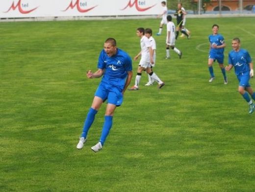 Синът на Боримиров започва подготовка с 