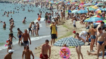 Как да се предпазим от морските вируси и първа помощ в критични летни ситуации
