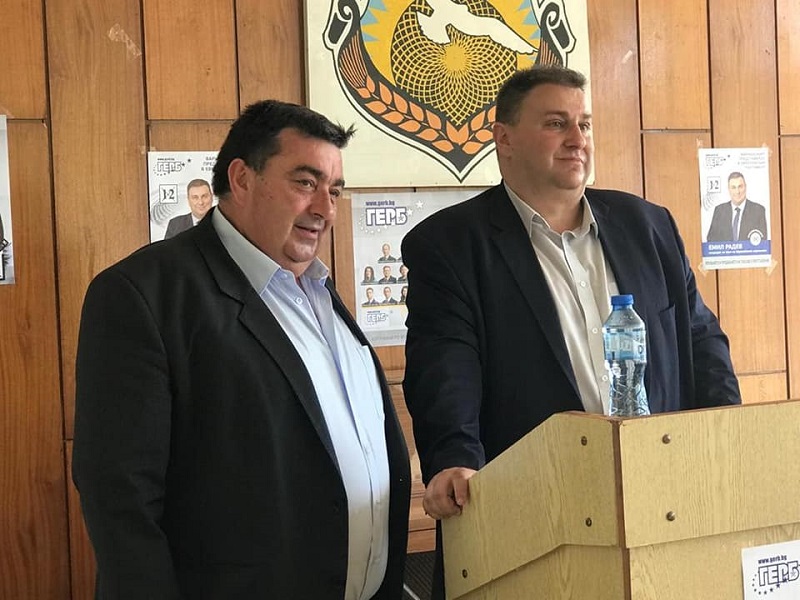 Европейски избори 2019: Кандидатът за евродепутат от ГЕРБ Емил Радев във Вълчи дол: Работя за Европа без двойни стандарти