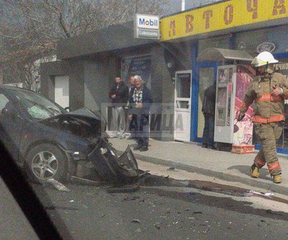 Отклоняват движението заради мелето до Труд