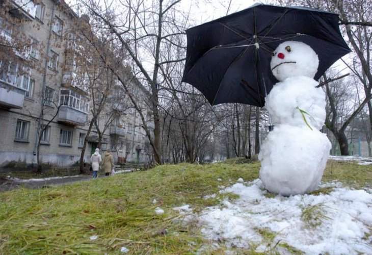 Най-нови данни: Обрат в прогнозата за времето на Нова година!