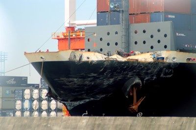 САЩ потвърдиха смъртта на 7 моряци, загинали при сблъсък на кораби край Япония