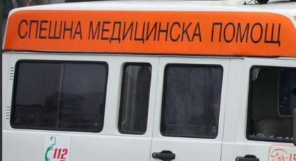 Кошмар! Мъж се самозапали на спортна площадка