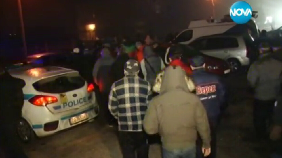 Жителите на Войводиново отново излязоха на протест (ВИДЕО)
