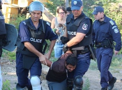 Скандално наказание за ромите, пребили българче във Видинско