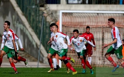 НА ЖИВО: България U 19 – Дания U 19 0:0