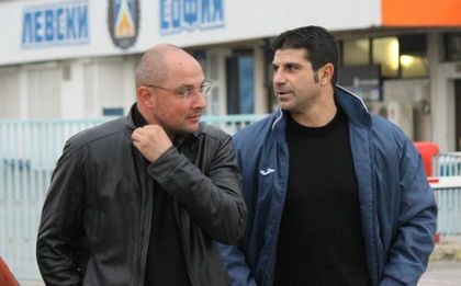 Асен Букарев е рожденик в "синия" лагер