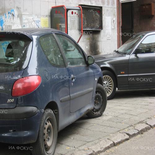 Стара Загора: 21 автомобила, излезли от употреба, са принудително премахнати от паркинги и междублокови пространства в града