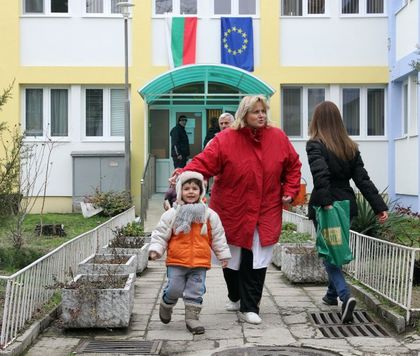 Джипита и забавачки пълни с мъртви души
