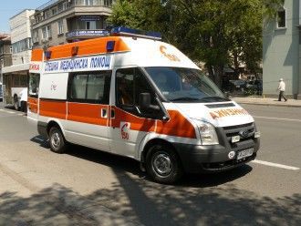 20-годишен блъсна двама на пешеходна пътека на