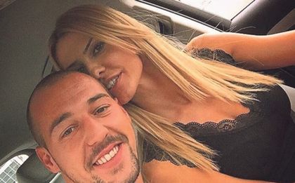 СНИМКИ: Половинката на стража на Лудогорец омайва на Малдивите