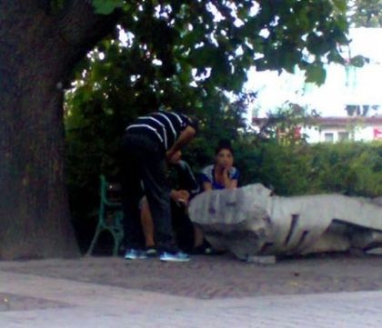 Жрица обра бедняк на гарата в Пловдив (СНИМКА)