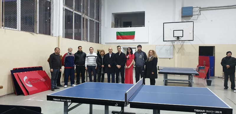 Общинските съветници от ГЕРБ - Стамболийски осигуриха ново осветление за спортната зала в ОУ „Христо Смирненски“