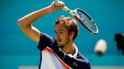 Даниил Медведев преодоля втория кръг в Лондон