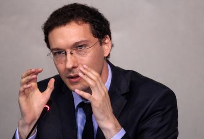 Лоши новини за Даниел Митов, чакат го в Столичното следствие