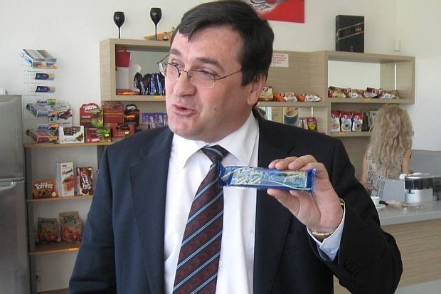 Кметът Славчо – версия на негодниците около него