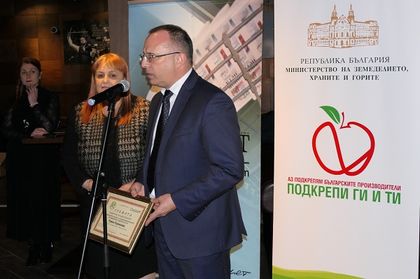Министър Румен Порожанов: Земеделският сектор го очаква добро бъдеще