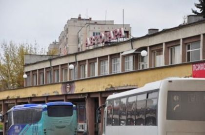 Перничанин преби шофьор на маршрутка