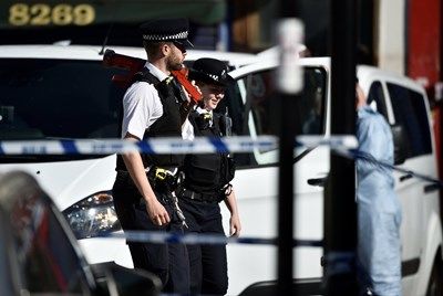 Загиналият в Лондон може да не е жертва на атаката край джамията