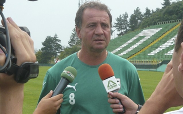 Боздански поема юношите на Пирин