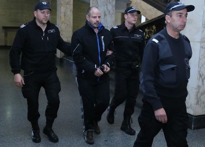 Психарят Ръжев втреши съда: Радвам се, че я убих! Тя беше демон!
