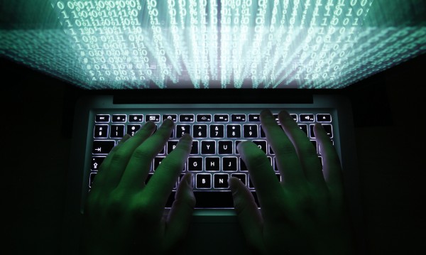 Русия пусна интернет за военните – секретен и без хакери