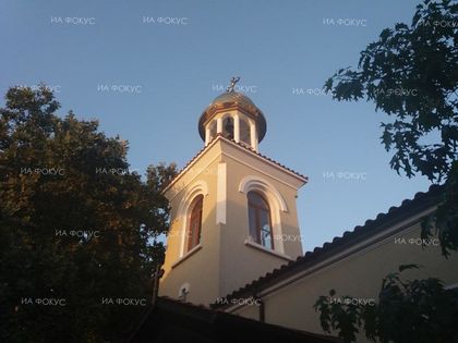 Кюстендил: В православните храмове в града се отслужва света Литургия за празника на свети апостол Андрей Първозвани