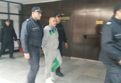 Венци Мишката поръчал 4 палежа, но изпълзя от лапите на правосъдието