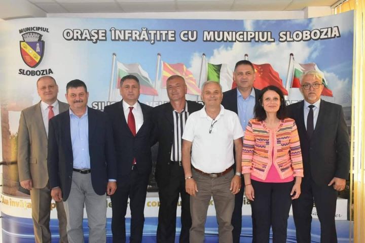 Кметът на Разград посети празника на Слобозия в Румъния