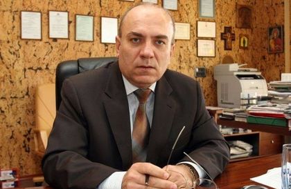 Шефът на майонеза "Краси" изплува в Панамските документи СНИМКИ