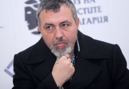 Скандал в гилдията: Актьори от Народния театър искат оставката на Христо Мутафчиев