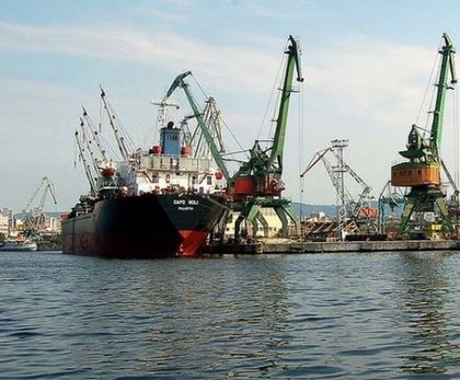 Във Варна арестуваха молдовски кораб
